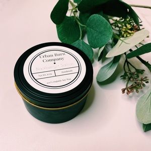 🖤Hand-poured BlackBerry + Saffron Candle🖤